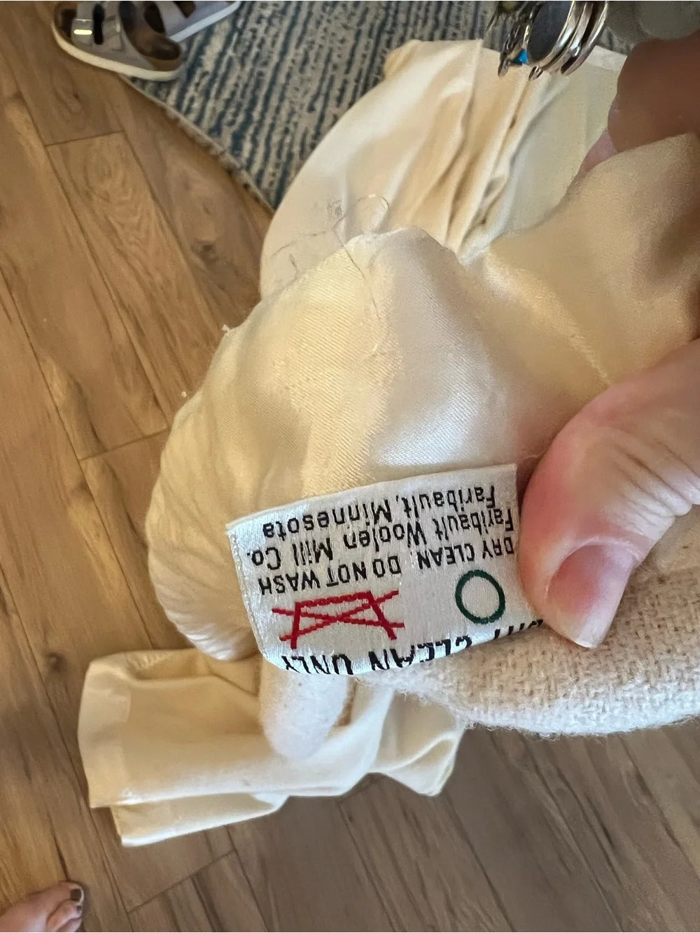 Faribo Pure Wool Cream Throw Blanket — Luxurious Softness